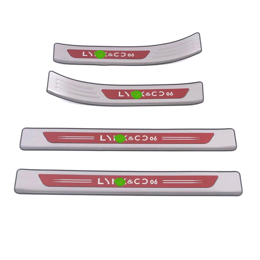 Защита заднего бампера и порогов Lynk & Co 06 (2020-2024 гг.) - Декоративная полоса для интерьера и экстерьера