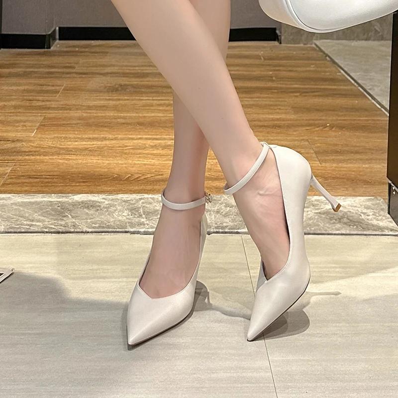 Spring Autumn Work Shoes for Women Black High Heels Slim Heels Buckle Strap Pointed Toe Medium Heel Soft Sole Single Shoes