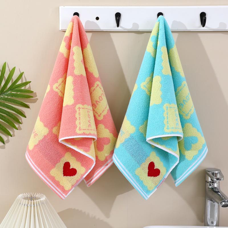 Подарочная коробка: Мягкие, Впитывающие Лицевые Полотенца из Чистого Хлопка – Большие, Безворсовые для Взрослых, Пар и Защиты Труда.