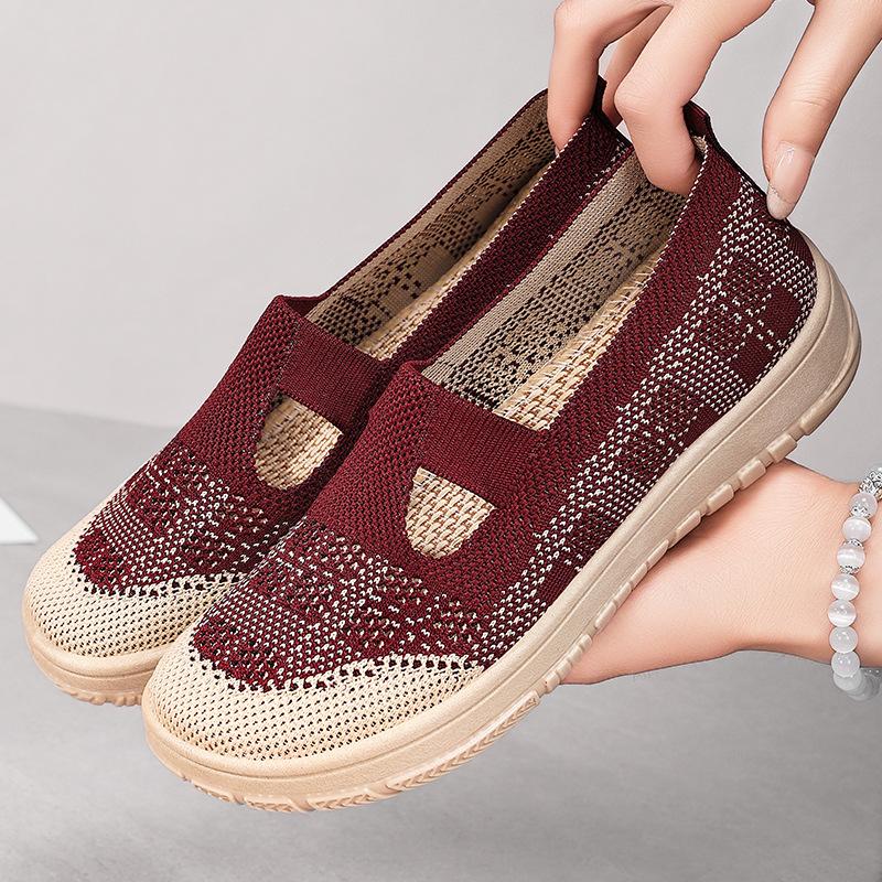 Shoes Women's Shoes Versatile Casual Shoes Breathable Fly-woven Shoes One-pedal Lazy Shoes Soft Sole Comfortable Mother Shoes Women's Single Shoes