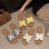 Flat-bottomed Slippers Women's Outer Wear 2025 Summer Fashion Beach Sandals Versatile Temperament One-word Sandals Women's Trend