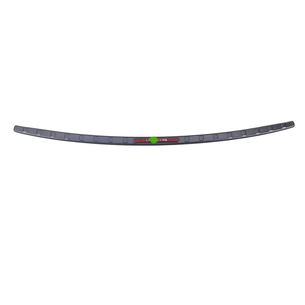 Защита заднего бампера и порогов Lynk & Co 06 (2020-2024 гг.) - Декоративная полоса для интерьера и экстерьера