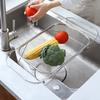 Сливная корзина с выдвижными ручками. Полые антикоррозийные тарелки из нержавеющей стали. Посуда. Столовые приборы. Кастрюля для овощей. Кухонная раковина. Сушилка для посуды.