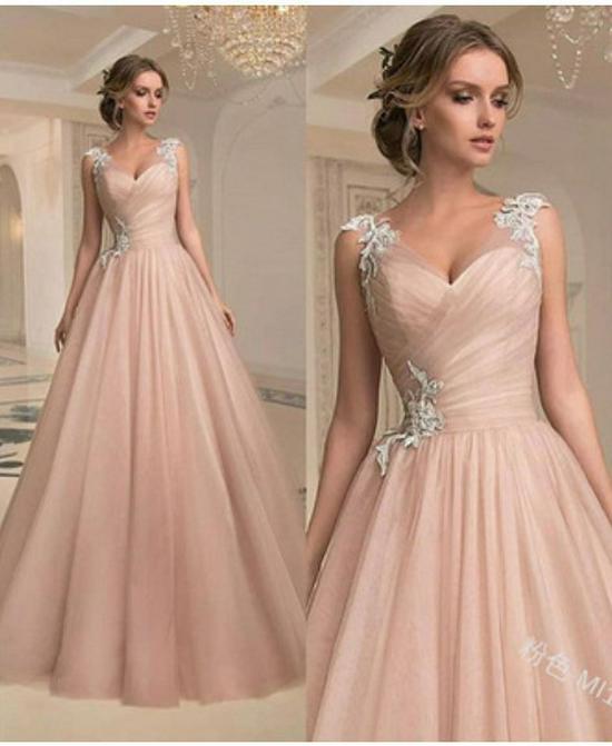 2023 Spring/Summer V-Neck Strapless Mesh Evening Dress, Elegant European & American Long Skirt