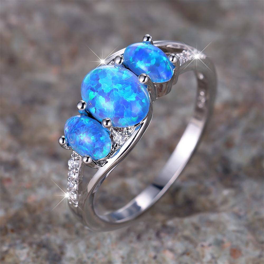 Blue Fire Opal Three Stone Ring Cute Oval Birthstone Engagement Rings For Women Vintage Charm Color Wedding Bands Jewelry