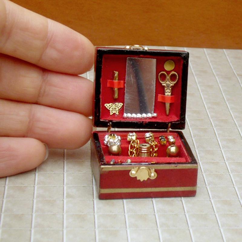1/12 Scale Dollhouse Miniature Filled Wooden Jewelry Box Bedroom Accessories