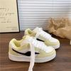2024 Autumn New Retro Platform Bread Shoes Casual Board Shoes Korean Version Women's Fashion College Style Versatile White Shoes