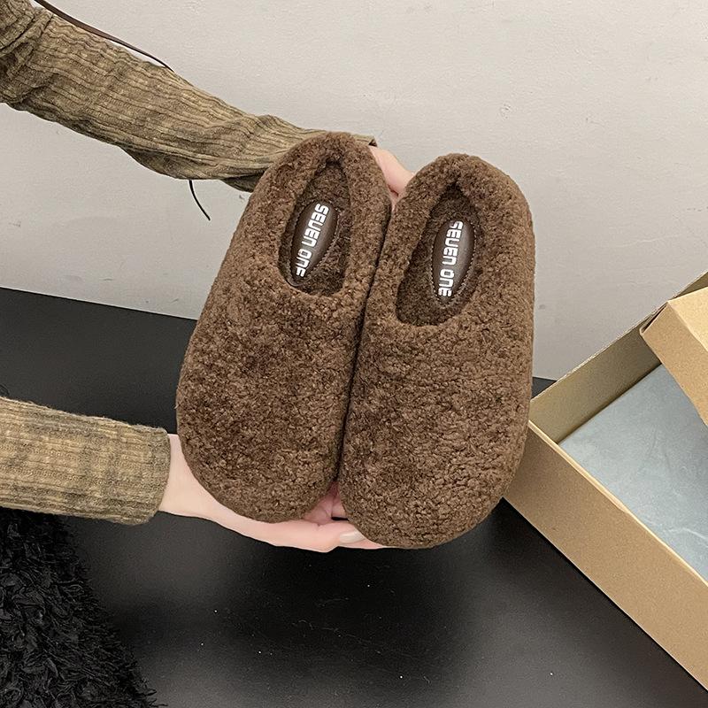 Internet Celebrities Senior Sense Baotou Drag Women 2025 Autumn and Winter New Wear Casual Versatile Stepping On Shit Soft Soles Mao Mao Shoes