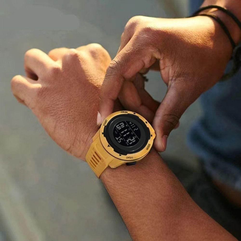 Casual Electronic Watch Multifunction Wristwatches Simple Digital Watch Outdoor Sports