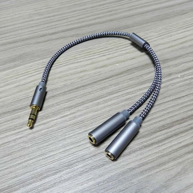 3.5mm Audio Splitter Y Jack 1 Male To 2 Female M/F 3.5mm Stereo Earphone Connector Adapter Earphone Accessories