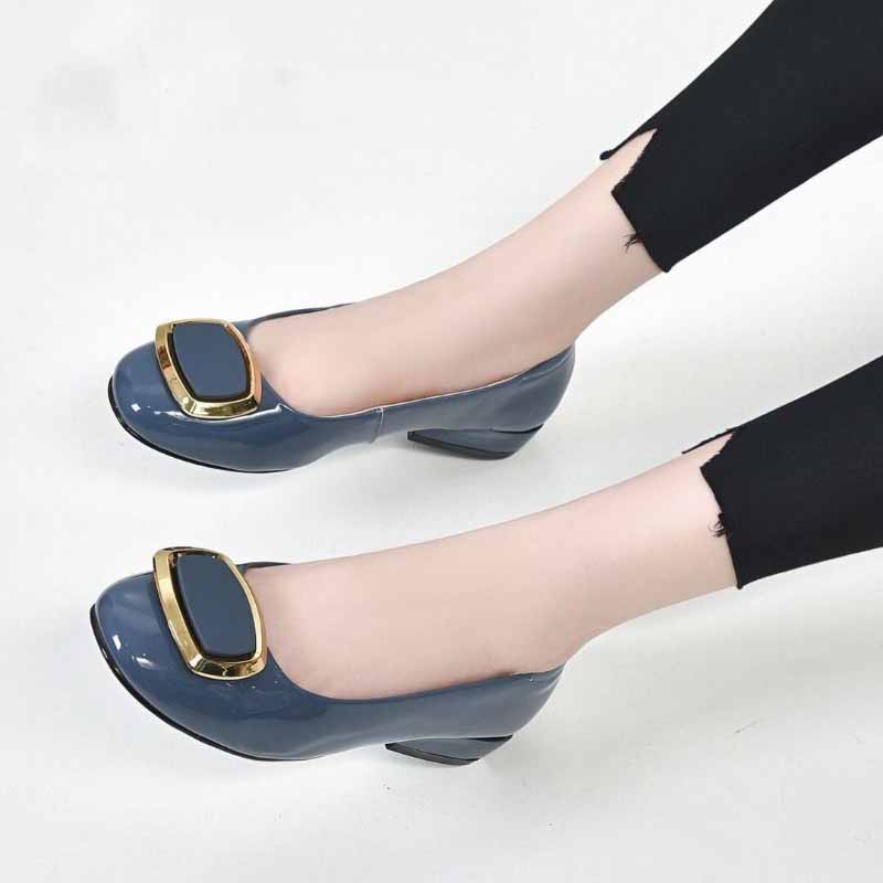 Women's Summer Large Size Low Heel Leather Single Shoes Office Ladies Spring Solid Color Casual Slip-on Shoes