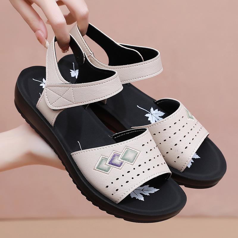 Summer Sandals Non-slip Soft-soled Medium and Old Women's Shoes Middle-aged Flat-soled Summer Flat-heeled Comfortable Elderly Shoes