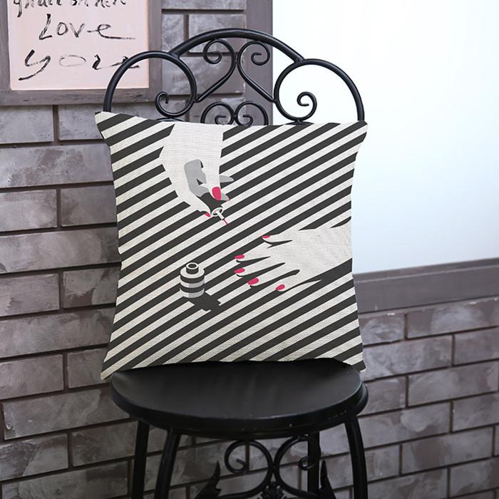 2022 Fashion Bella Black White Trendy Zebra Pattern Lady Decorative Pillows Cosmetics Beauty Care Shop Decoration Cushion Pillow