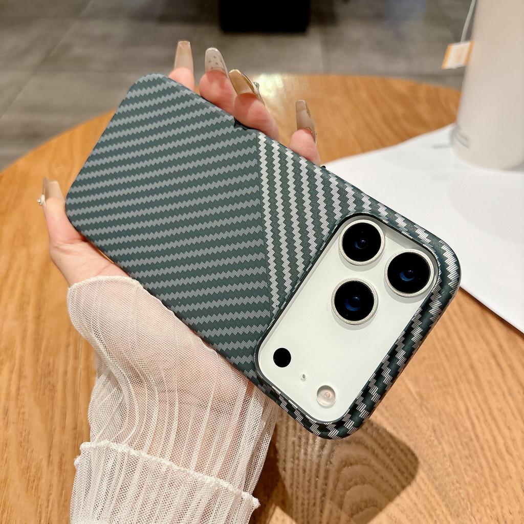Magnetic Carbon Fiber Frosted Case for iPhone 17 Pro Max