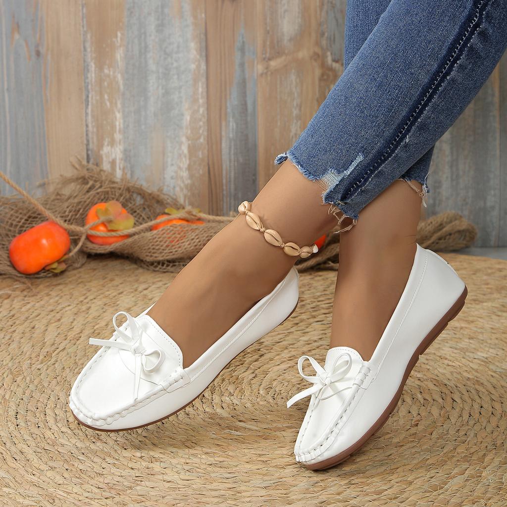 Women's Causal Flat Shoes New Summer Round Toe Slip On Walking Shoes for Women Outdoor Plus Size Butterfly Knot Woman's Loafers