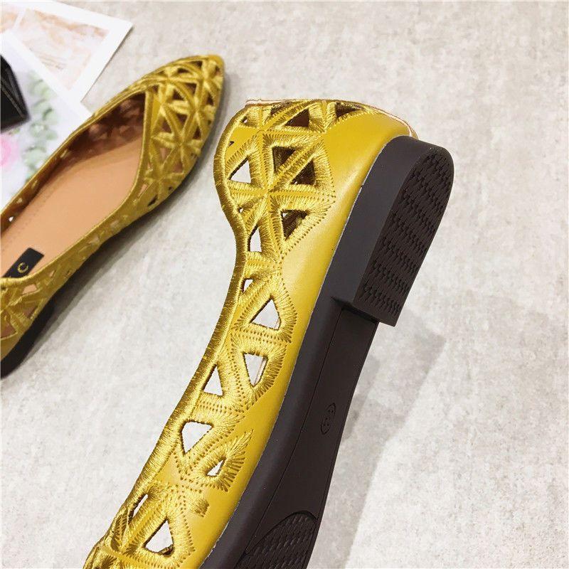Women's Pointed Toe Breathable Flat Shoes Summer Cutout Faux Leather Shoes Women's Breathable Hollow Ballet Flats Flower Loafers