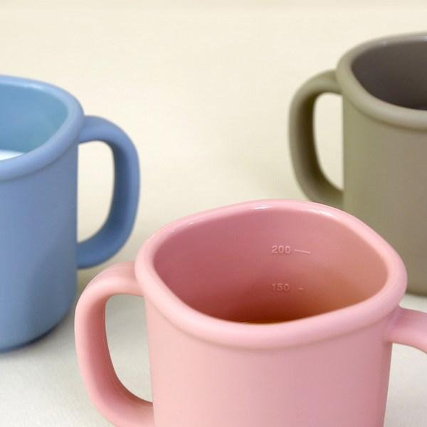 Edison Self Silicone Two-Handed Straw Cup 200ml, Beige, 1 Piece