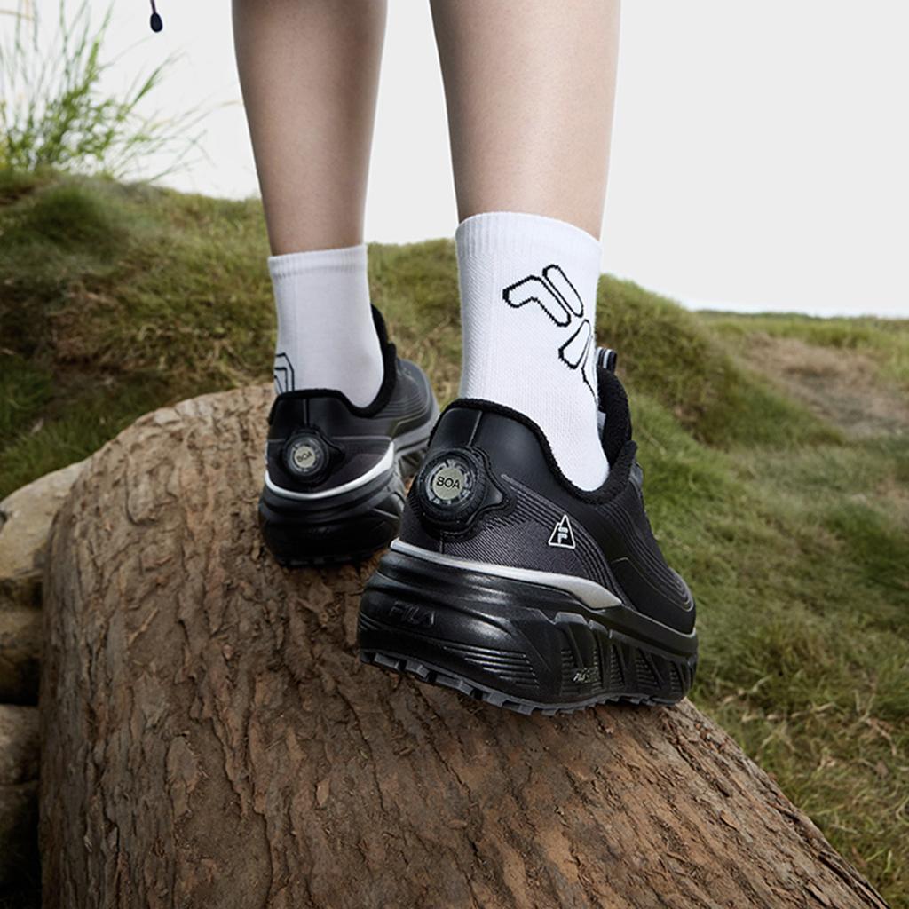 Fila Boa Explorer Comfortable Versatile Low-Top Running Shoes Women Sneaker Black A12W511226FBB