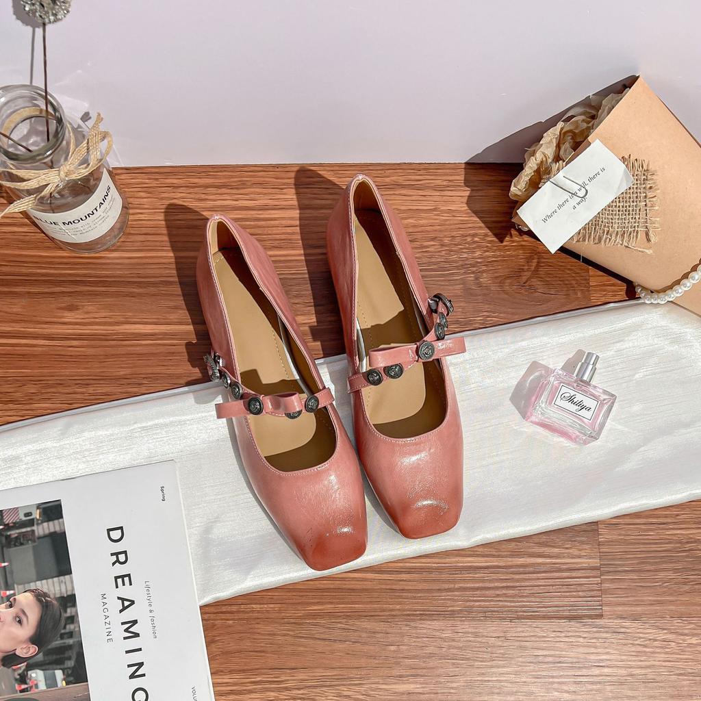 Single Shoes Women's Summer Outer Wear High-end Polish Retro Word Belt Mary Jane Shoes Women's 2025 with Skirt Casual Shoes