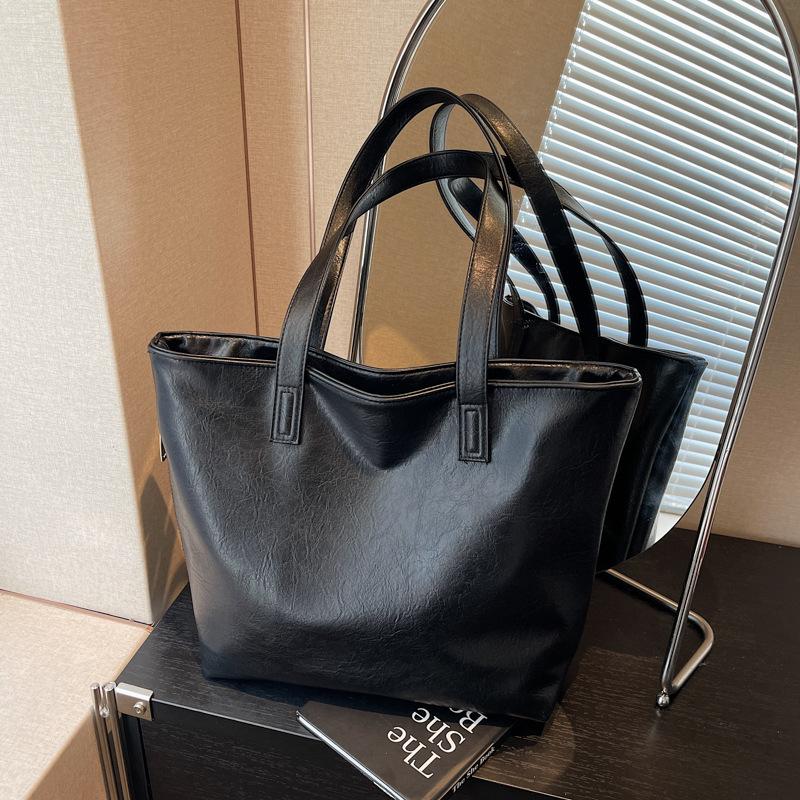 Premium Sense Retro Large-capacity Commuter Bag Women's New Autumn and Winter Versatile Shoulder Underarm Bag Tote Bag