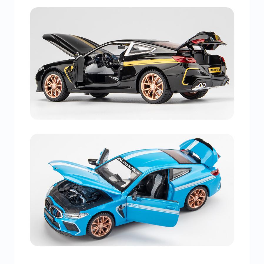 1:24 Scale M8 Model Car, Zinc Alloy Pull Back Toy Car with Sound and Light for Kids Boy Girl