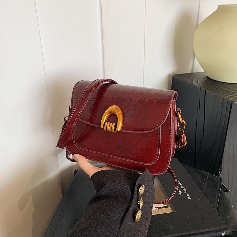 Oil Wax Leather Retro Shoulder Bag - Women's Small Square Bag for Spring 2025 Festival Fashion.