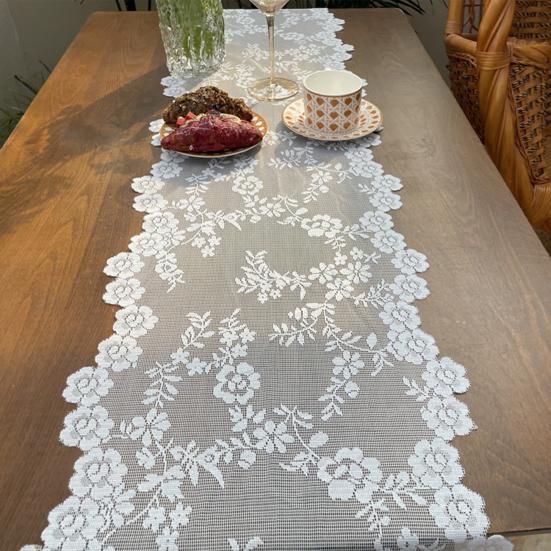 Vintage Lace Table Runner Hollow Flower Pattern Reusable Table Flag for Banquets Weddings Christmas Dinner Table Accessory