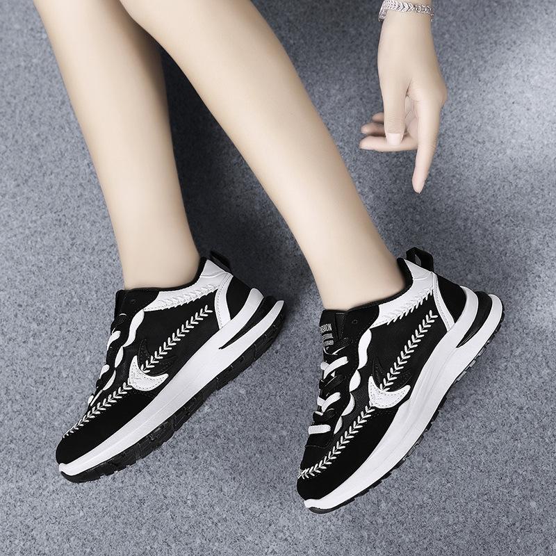 New Women's Shoes Retro Hong Kong Style Women's Shoes Sports Shoes Breathable Fashion Sports Shoes Casual Women's Trend Shoes