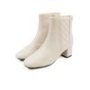 Boots Short Chunky Heel Quilted V6283AW Ivory [Vivian] Women's 5.5cm S(22.0-22.5)