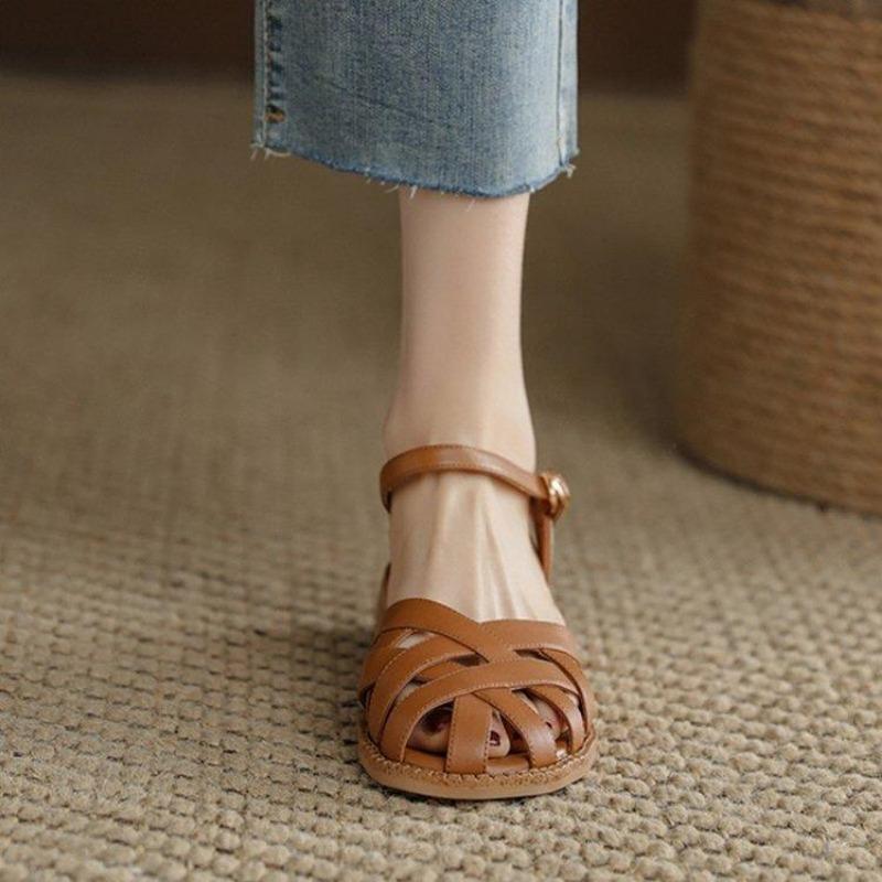 Simple One Strap Baotou Sandals Women's Spring and Summer Vintage Roman Sandals