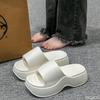 New Women's Wear Resistant Thick Bottom Soft Summer Outerwear Anti Slip Height Boosting Home Trendy Cool Slippers Simple Zapatos