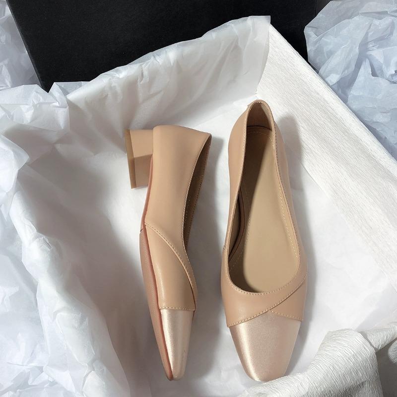 Fashion Fashion Elegant New Women's Shoes Soft Leather Surface Medium Thick Heel Shallow Sole Flat Shoes Summer Season Rubber Upper