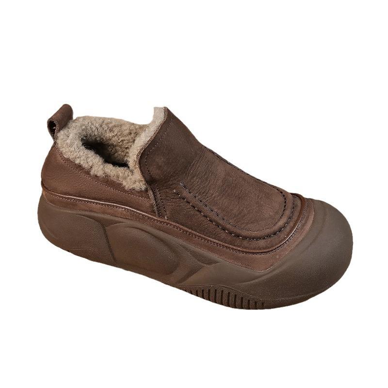 Warm Women's Shoes with One Pedal of Fluffy Shoes 2025 Winter New Versatile Casual Velvet Warm Platform Bread Cotton Shoes