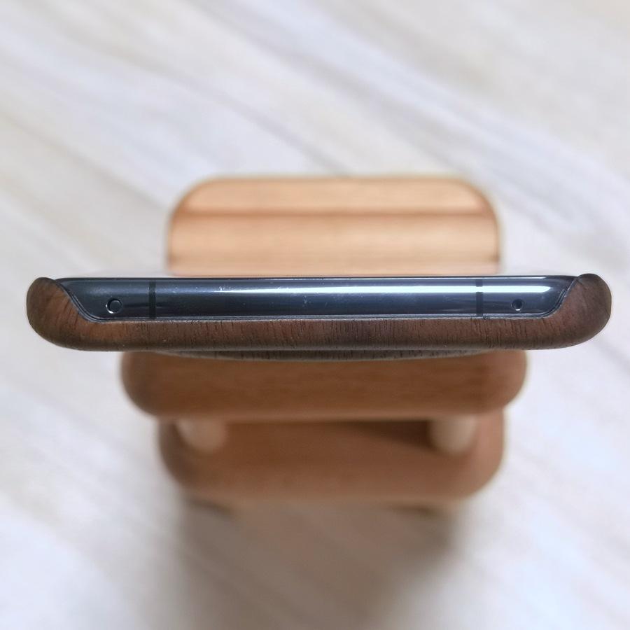 Aramid Fiber Wooden Case for Huawei Mate50 Pro - Timeless Design