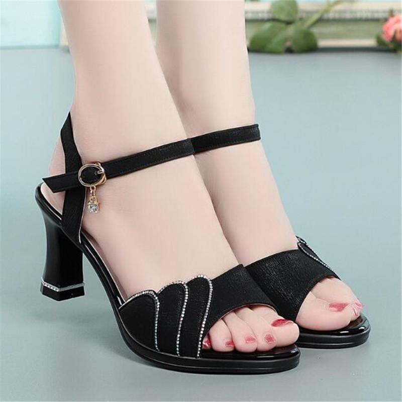 Fashion 2024 New Women Sandals Waterproof Platform Word Buckle High Heels Summer New Fish Mouth Sexy Sandals Ladies Shoes Gold