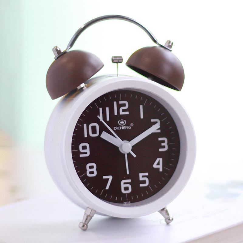 Скандинавский стиль Модный и простой Креативность Металлический звенящий будильник Бесшумный будильник Студенческая спальня Светящиеся часы Часы