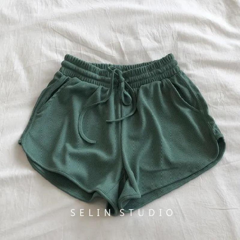 Ice Silk Thread Shorts Women's Summer Korean Version Loose Tight Waist Wide Leg Pants Elastic Sports Pants Slimming Hot Pants