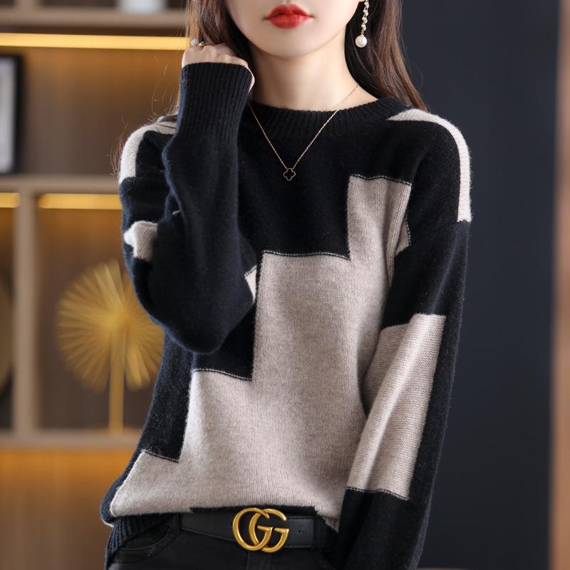 2024 Trendy Women's Sweaters and Stylish Bottoming Shirts for Autumn/Winter