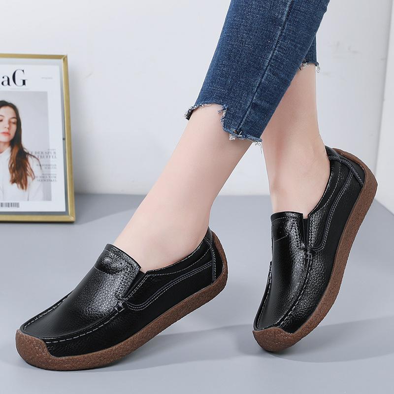 Women's Flat Shoes Versatile Women's Loafers Spring Soft Sole Casual Shoes Plus Size Genuine Leather Women's Shoes