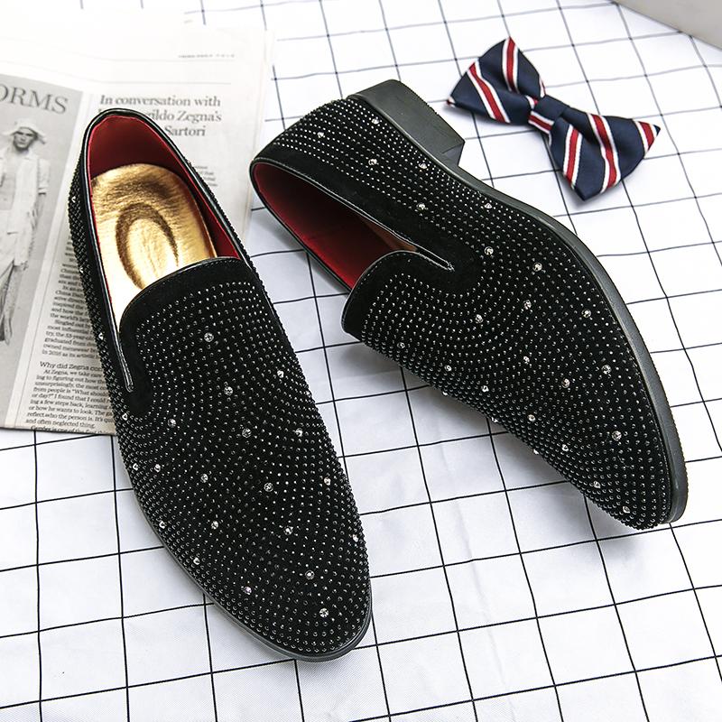 Fashion Brand Noble Black Rhinestone Men Dress Shoes Velvet Crystal Luxury Moccasins Men's Loafers Office Business Man Footwear Zapatos