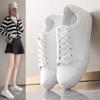 Осенние маленькие белые туфли женские корейские версии модные туфли для досок тренд универсальные повседневные туфли большого размера для женщин