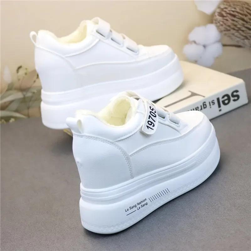 Fashion Genuine Leather Women Plush Platform Sneakers Wedgies Spring Casual Vulcanized Shoes Ladies Thick Bottom Court Sneakers White