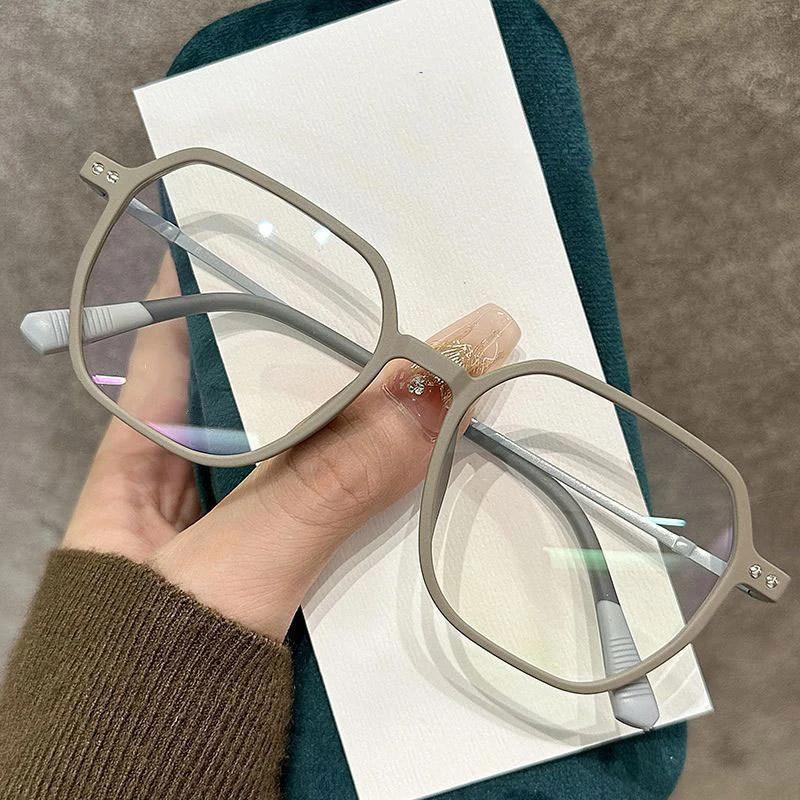 New Retro Frosted Frame Myopia Glasses Oversized Square Frame Near Sight Glasses Blue Light Blocking Eye Protection Eyewear