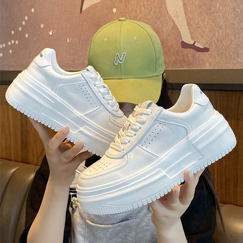 Platform White Shoes Women's 2025 New Autumn Breathable Women's Sports and Leisure Shoes Children Increase the Height of 6cm Board Shoes Explosion