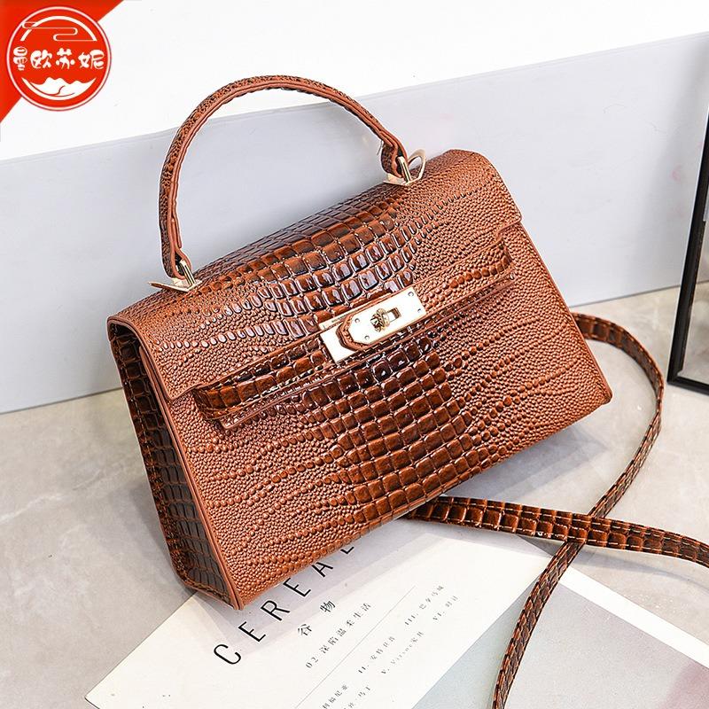 Suni Light Luxury Cow Oil Fruit Green Crocodile Pattern Advanced Sense Small Female Bag 2023 New Handheld One Shoulder Crossbody Bag