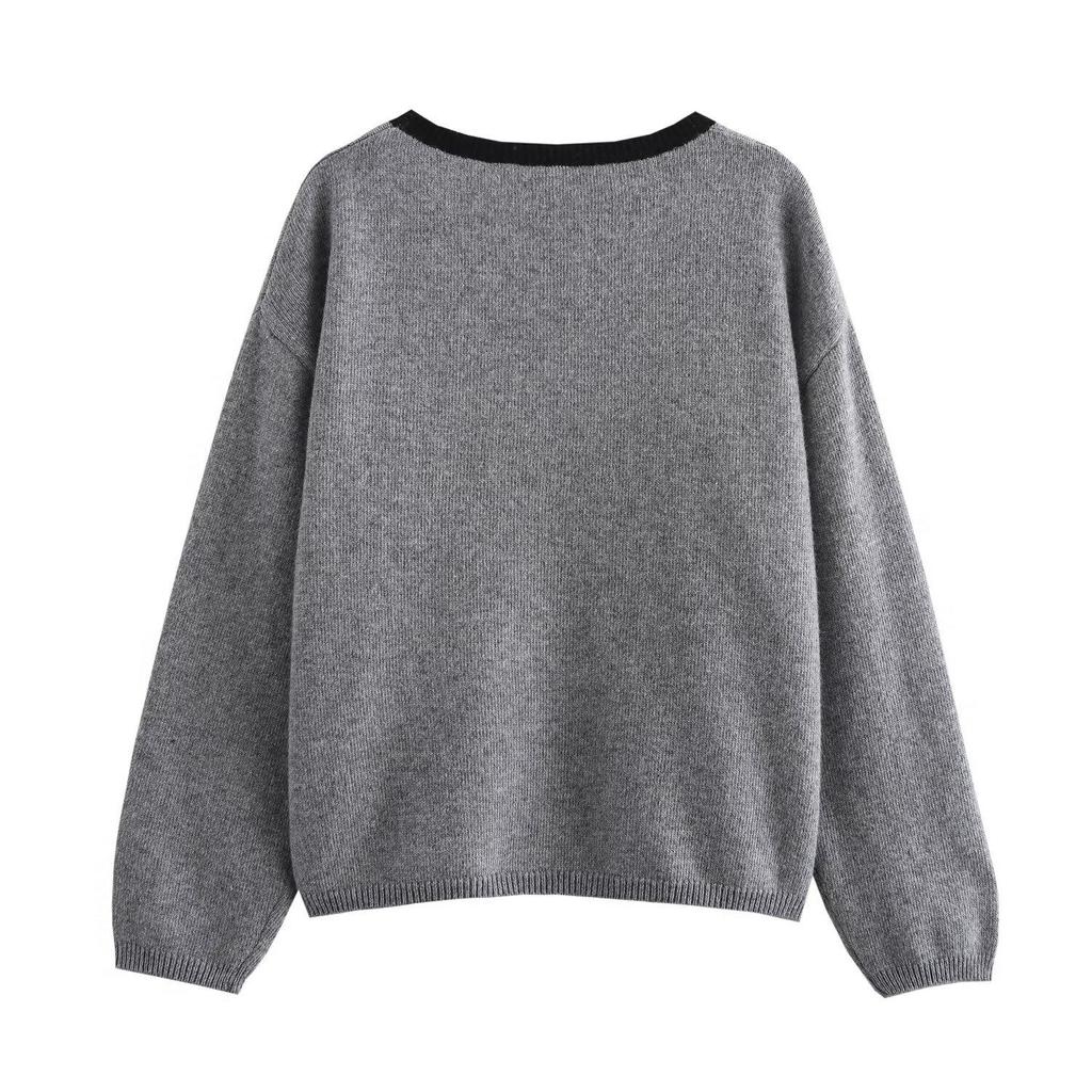 2024 Autumn Women's European & American Style 3D Bow Color Block Round Neck Knit Sweater