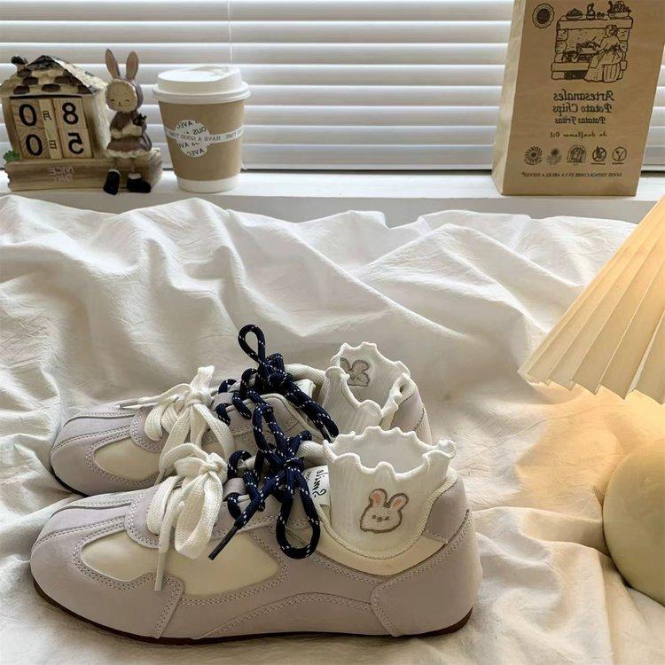 Leather German Training Shoes for Women's Models 2025 Autumn New Mandarin Ducks with Round Heads and Soft Soles Versatile, Lightweight Sports and L