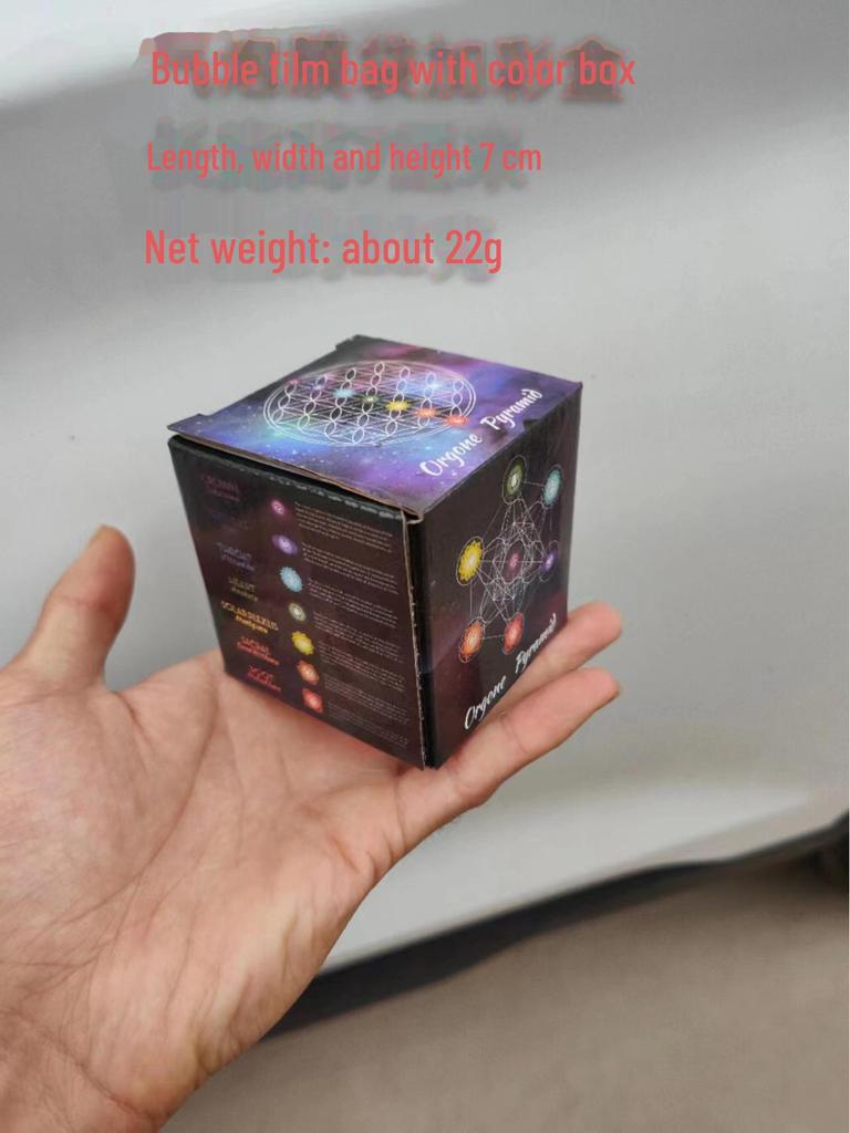 Crystal Pyramid Ornament with Gravel and Resin for Home Decor