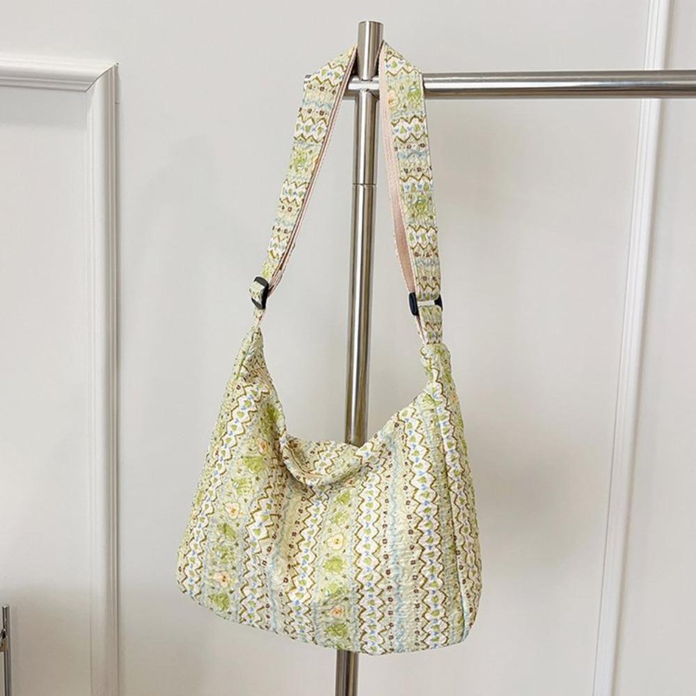 Large Capacity Canvas Shoulder Bag Korean Style Shopping Tote Bag Sweet Cartoon Crossbody Bag  Girl