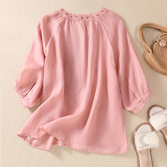 Summer Women Shirt V Neck Flower Embroidery Three Quarter Sleeves Loose Solid Color Retro Mother Mid-aged Female Daily Casual Blouse